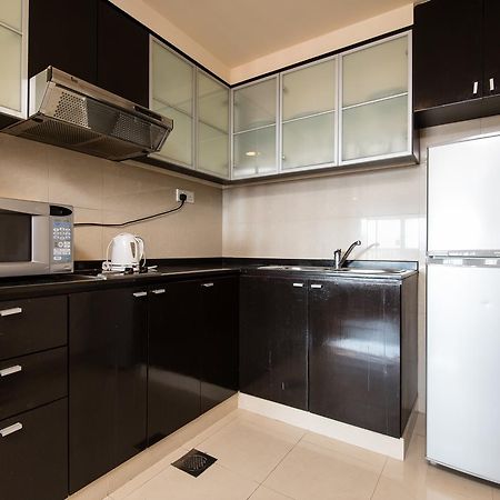 W Studio Resort Suites Петалинг-Джая Экстерьер фото